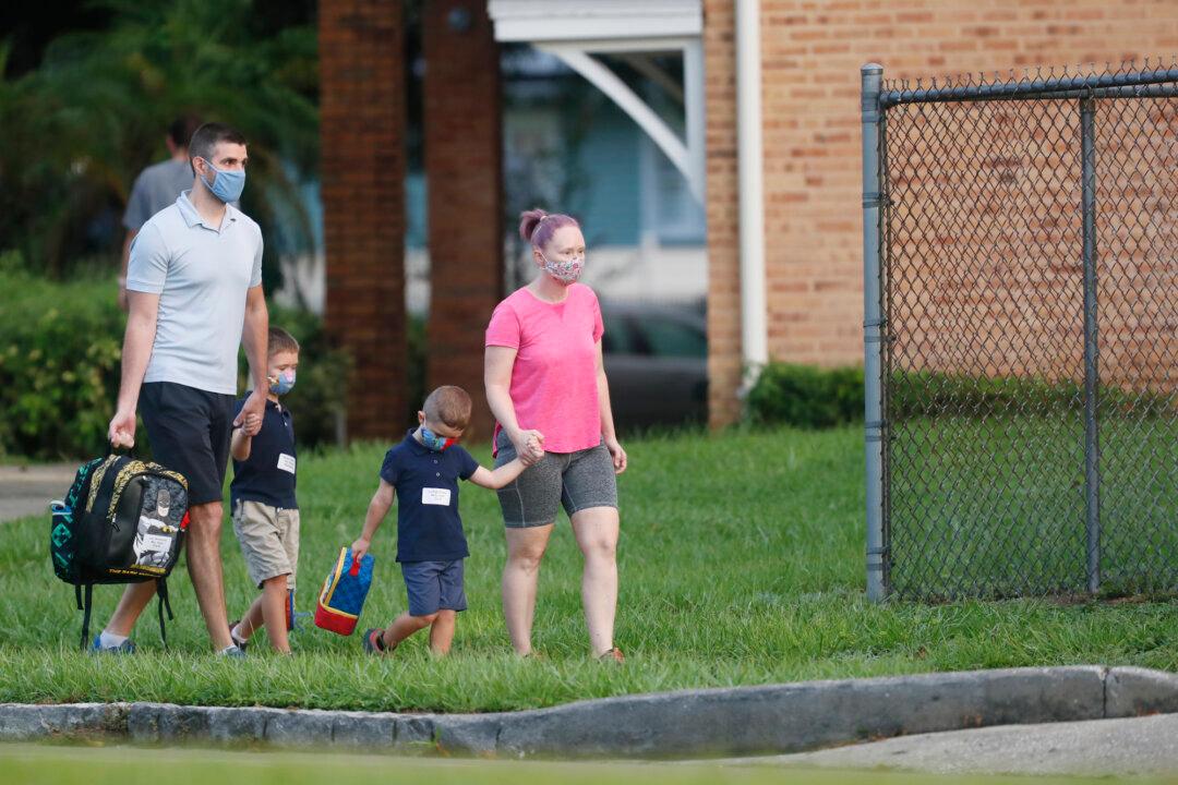 Florida’s Broward County Votes to Defy Governor’s Order on Giving Parents Choice on School Masks