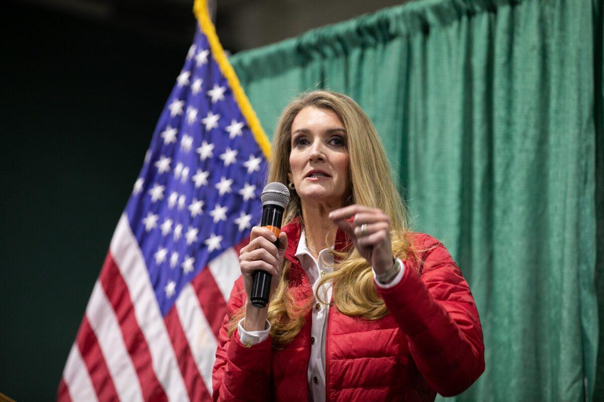 Sen. Kelly Loeffler (R-Ga.) speaks to the crowd during a rally at the Georgia National Fairgrounds and Agriculture Center in Perry, Ga., on Nov. 19, 2020. (Jessica McGowan/Getty Images