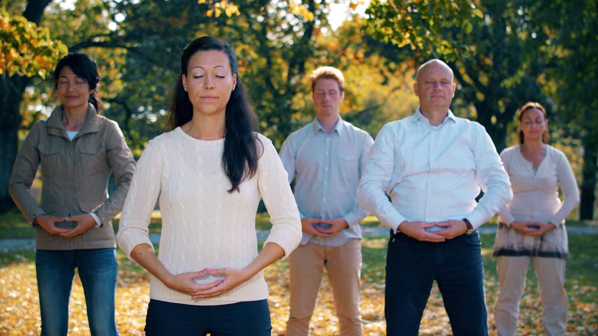 Andrea practicing the exercises of Falun Dafa. (Courtesy of Tobias Elvhage)