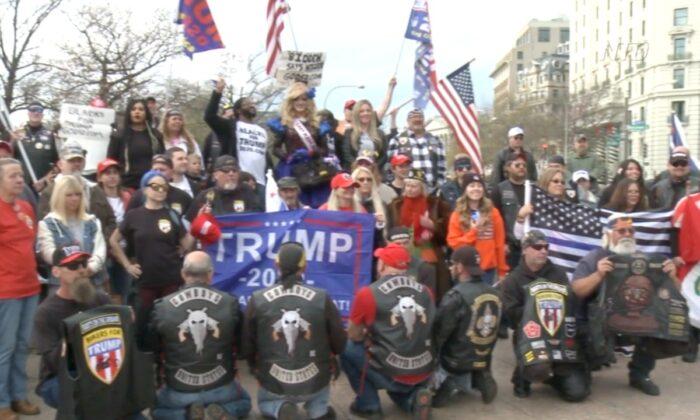 Bikers for Trump Join DC ‘March For Trump’ Rally
