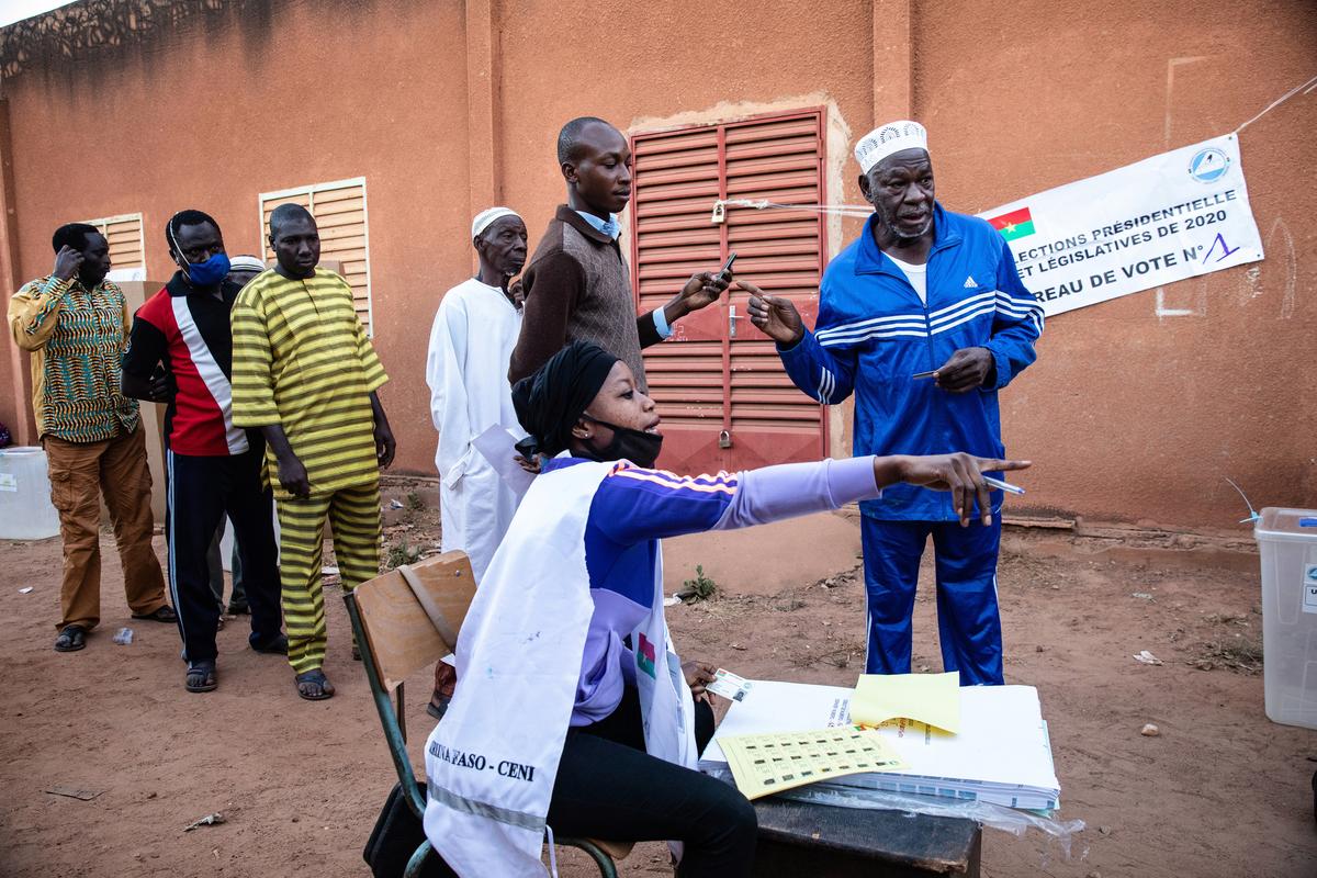 Burkina Faso Votes Amid Extremist Threats and Violence