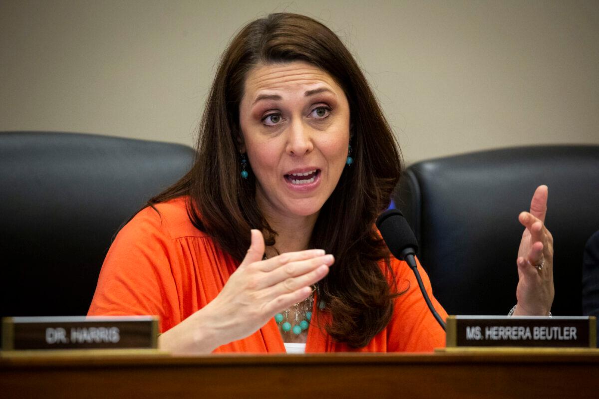 Rep. Jaime Herrera Beutler (R-Wash.) questions Labor Secretary Alexander Acosta as he testifies during a House Appropriations Committee hearing on the Labor Budget for Fiscal Year 2020 on Capitol Hill in Washington on April 3, 2019. (Al Drago/Getty Images)