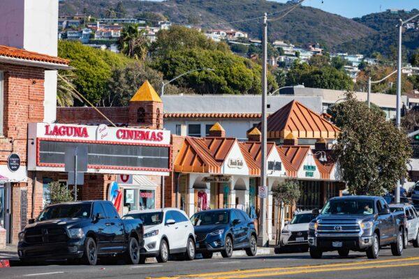 A row of shops faces Main Beach in Laguna Beach, Calif., on Nov. 18, 2020. (John Fredricks/The Epoch Times)