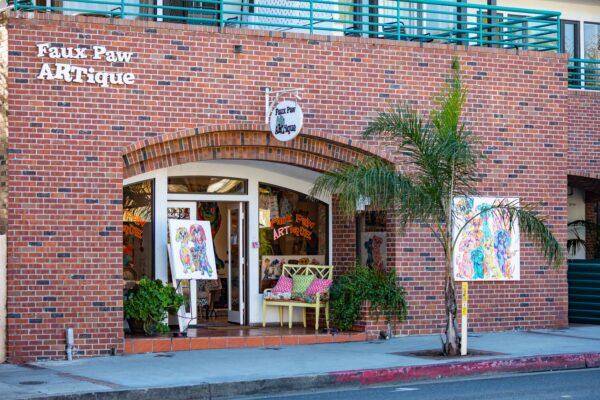 A view of the Faux Paw Petique shop in Laguna Beach, Calif., on Nov. 18, 2020. (John Fredricks/The Epoch Times)