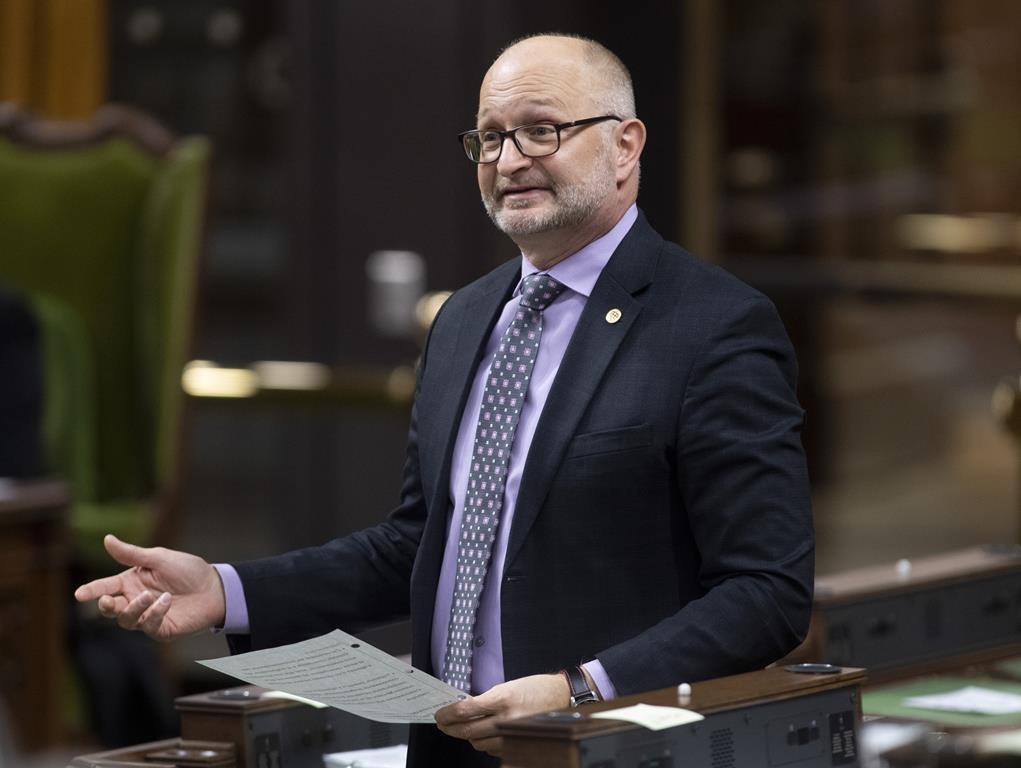 Liberals to Present Bill on Single-Game Sports Betting