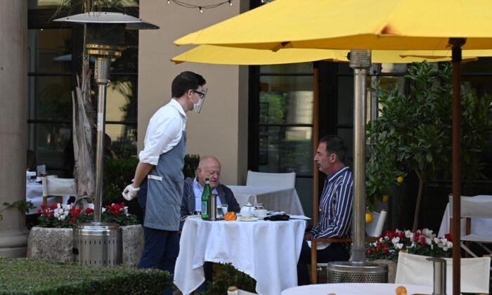 Los Angeles Health Officials Unable to Provide Data to Support Outdoor Dining Ban