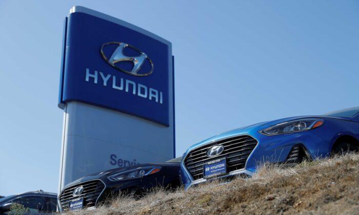 Hyundai Recalls 471,000 More SUVs, Tells Owners to Park Outside
