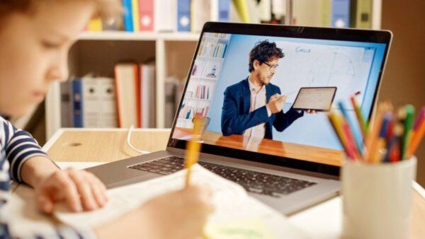 Remote learning works well when it's thoughtfully planned and voluntary for both students and teachers. (Gorodenkoff/Shutterstock)