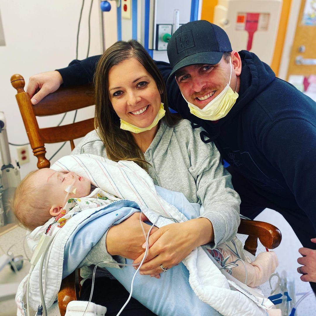 Baby Emily Hope with her mom, Dana, and dad, Brent. (Courtesy of <a href="https://www.instagram.com/glimmerofhope321/">Dana and Brent Bythewood</a>)