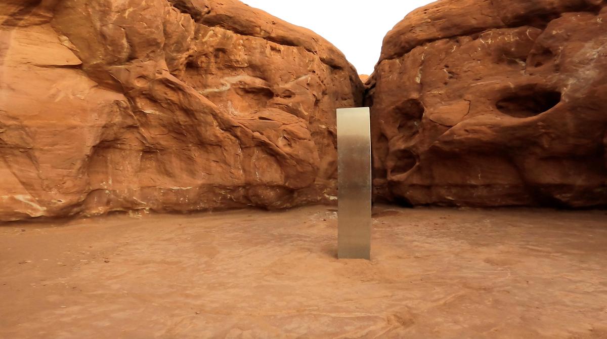 Silver Monolith Vanishes From Desert in Utah