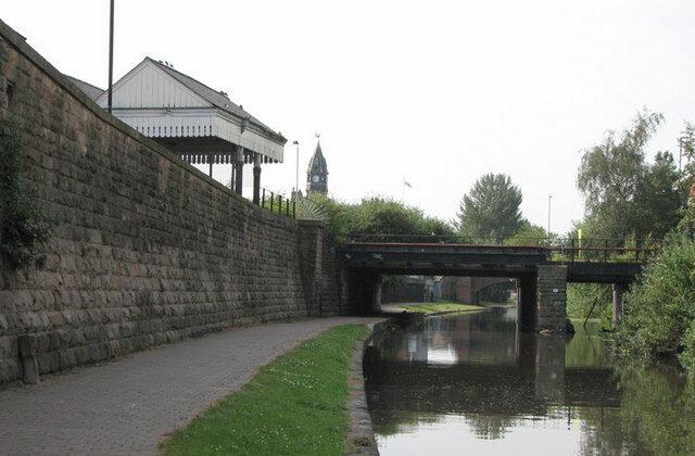 Police Commended for Rescue of Drowning Woman From Nottingham Canal