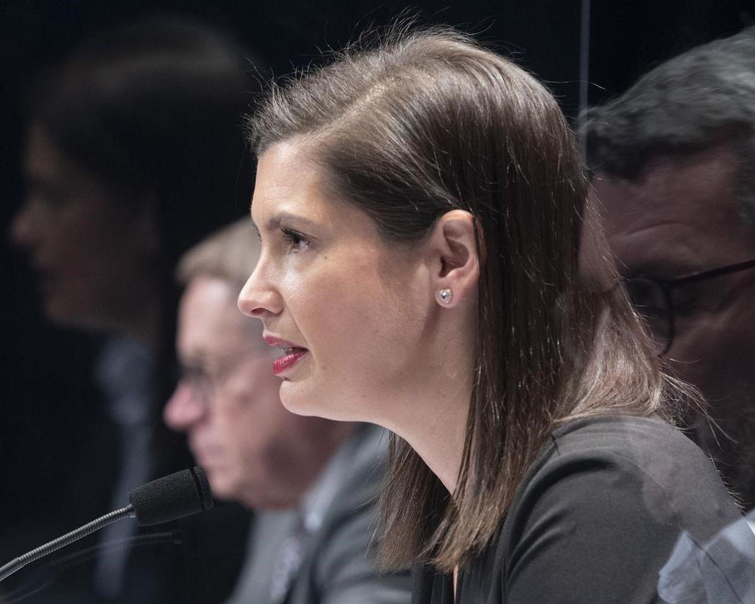 Quebec Tightens Rules for Malls, Stores Amid High COVID-19 Cases, Hospitalizations