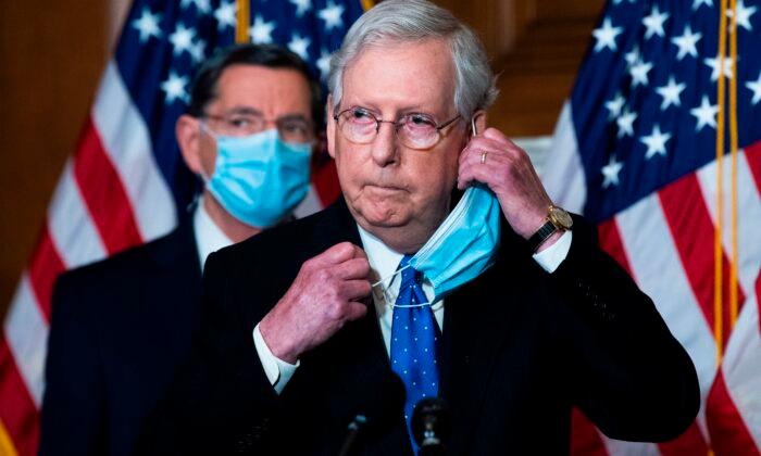 McConnell in Discussions With White House on New COVID-19 Relief Package