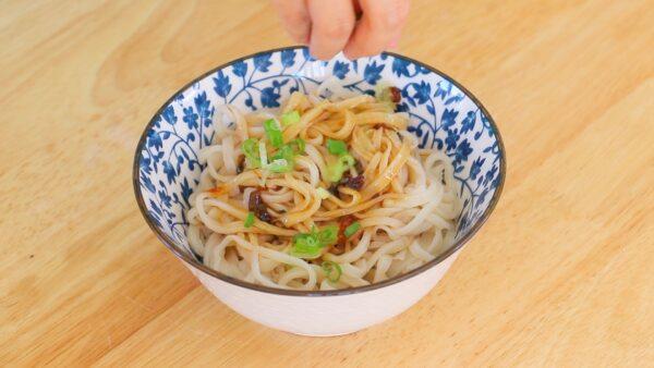 Serve your handmade noodles with scallion oil sauce. (CiCi Li)