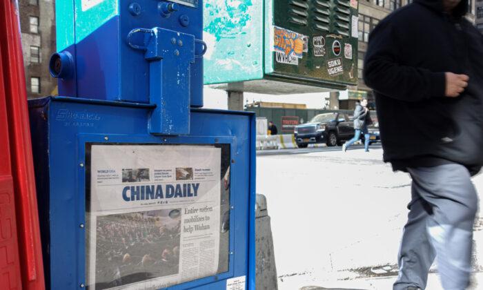 Beijing Using US Newspapers to Promote ‘Insidious Narratives,’ China Expert Gordon Chang Says