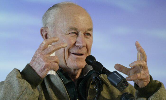 Gen. Chuck Yeager, ‘Right Stuff’ Test Pilot Who Broke Sound Barrier, Dead at 97