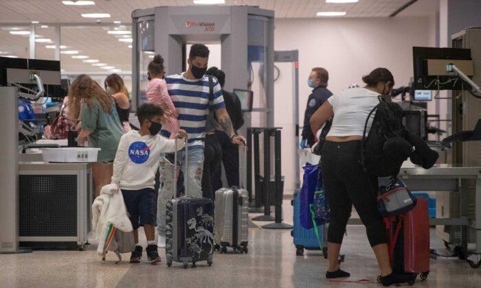 US Airline Passenger Traffic Down 62 Percent in October: DOT