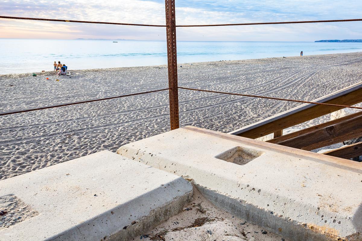 Community Christmas Tree Missing in San Clemente, a Cherished Tradition Lost