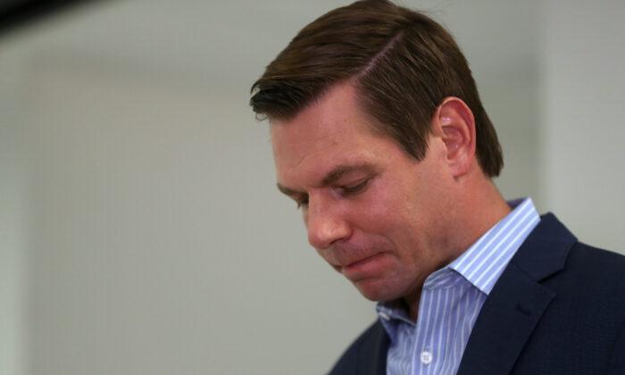Swalwell Projects His Experience of Being Compromised Onto Trump Campaign