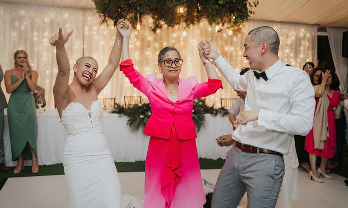 Couple Shave Their Heads at Their Own Wedding to Support Mom Who Has Ovarian Cancer