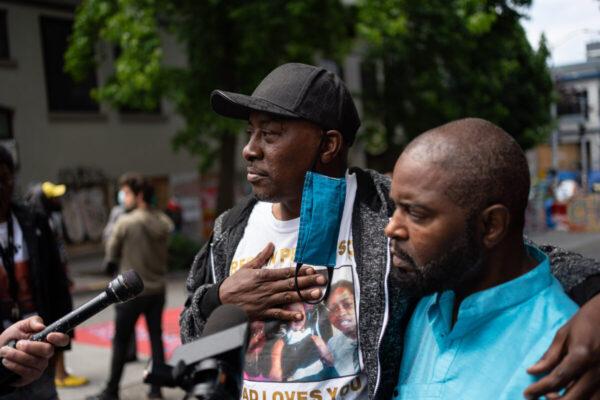 Horace Lorenzo Anderson (L) speaks about his son, Lorenzo Anderson, who was killed near a so-called autonomous zone in Seattle, Wash., in a June 29, 2020, photograph. (David Ryder/Getty Images)
