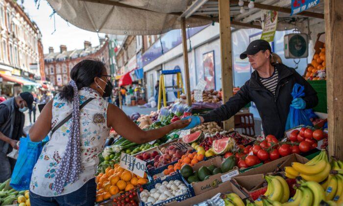 No-Deal Brexit Will Hit Supplies of Fresh Fruits and Veggies, Britons Warned