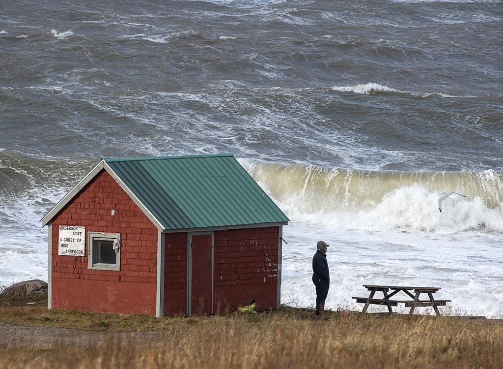 Six Crew Missing Off Nova Scotia Coast After Scallop Vessel Goes Down in Bay of Fundy
