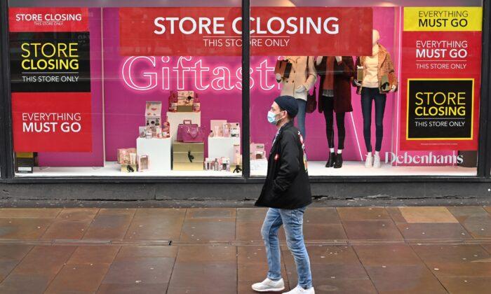 UK Could Lose 400,000 Retail Jobs as Pandemic Accelerates Shift to Online Shopping: Report