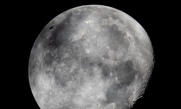 Canada Inks Deal With U.S. to Send Astronaut Around the Moon