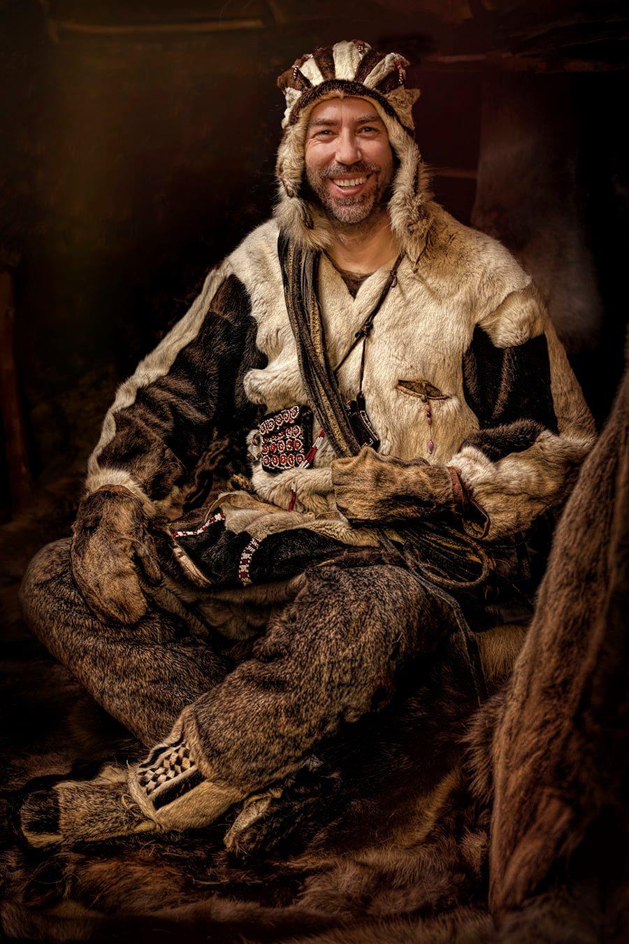 Alexander Khimushin in traditional Chukchi reindeer herders clothing (© <a href="https://www.facebook.com/xperimenter">Alexander Khimushin</a> / The World In Faces)