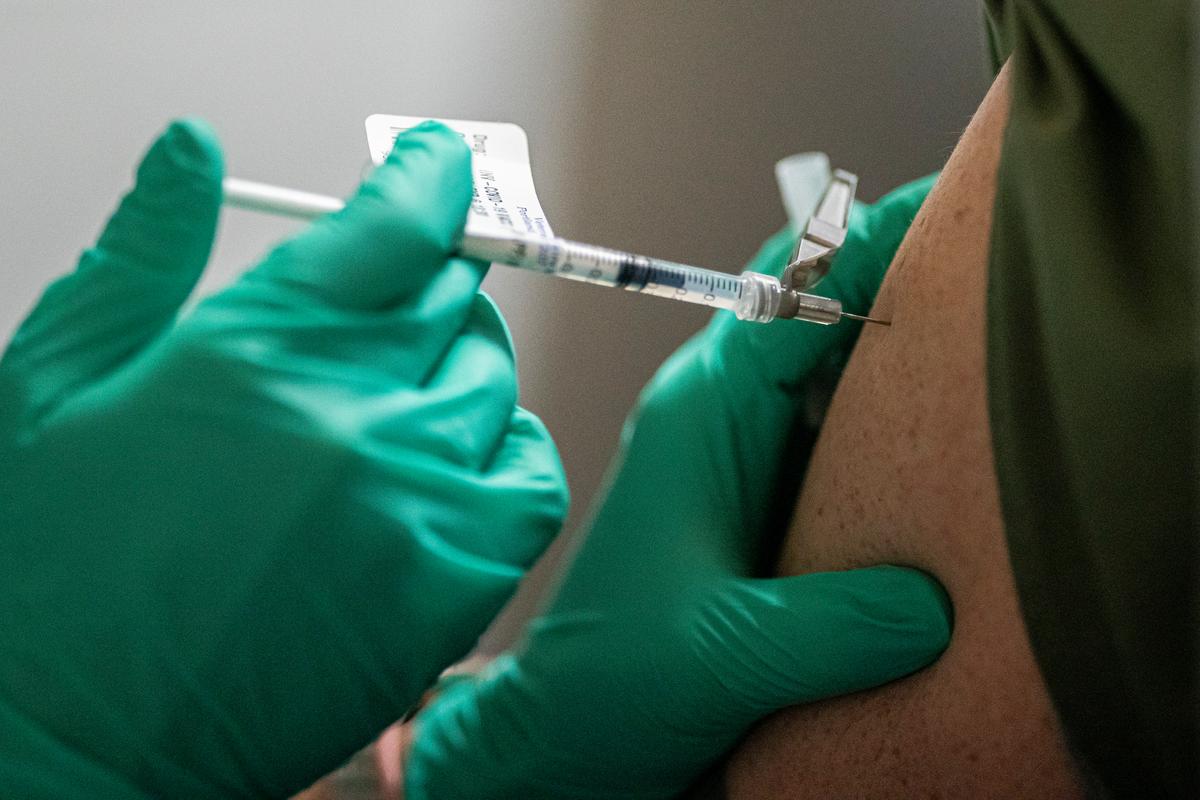 Texas Nurse Re-Vaccinated After Video Appears to Show Fake Injection