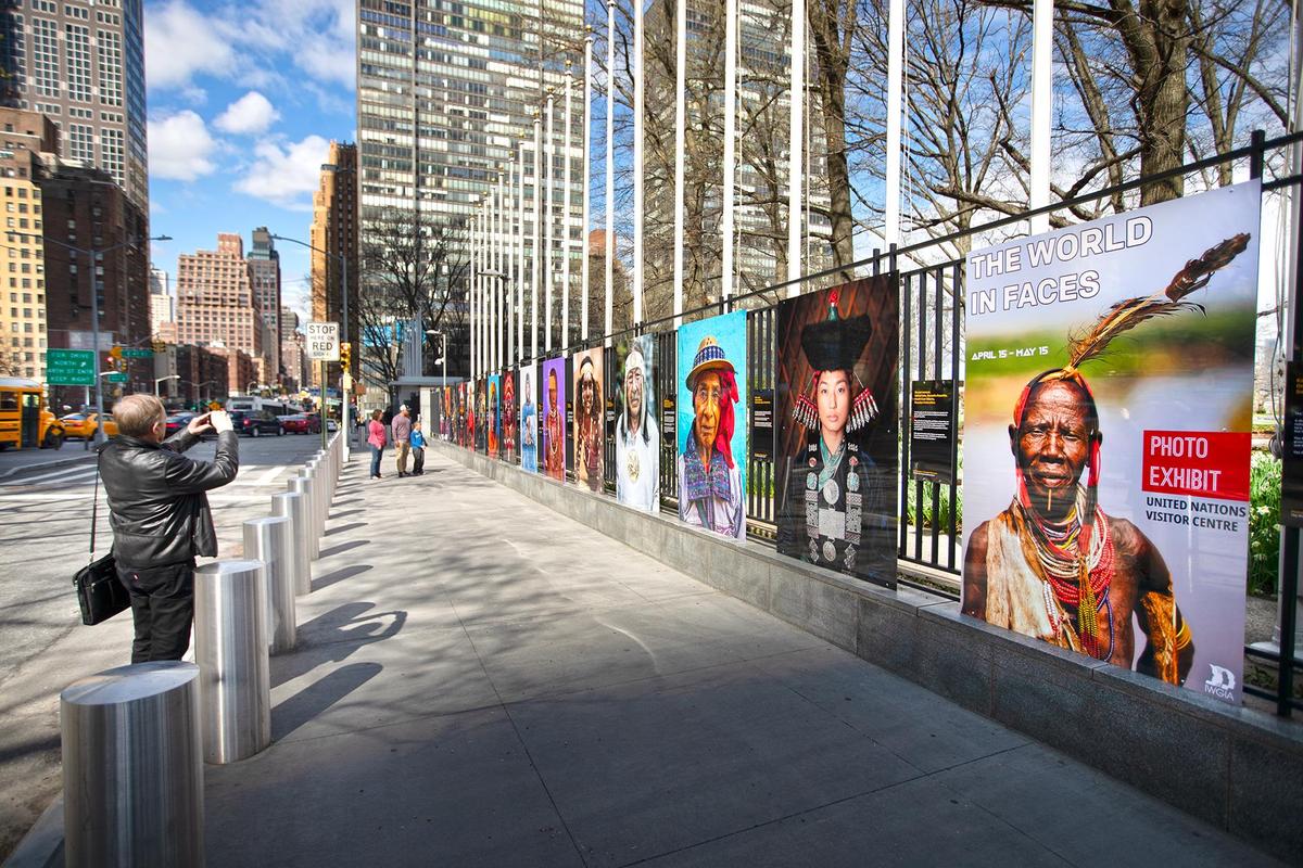 Khimushin's works displayed outside the United Nations Headquarters in New York (© <a href="https://www.facebook.com/xperimenter">Alexander Khimushin</a> / The World In Faces)