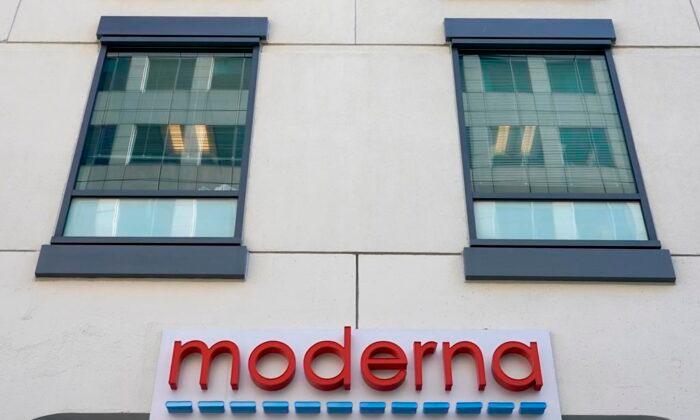 Moderna Ends Frozen Requirements for Vaccine, Easing Logistics of Shipping