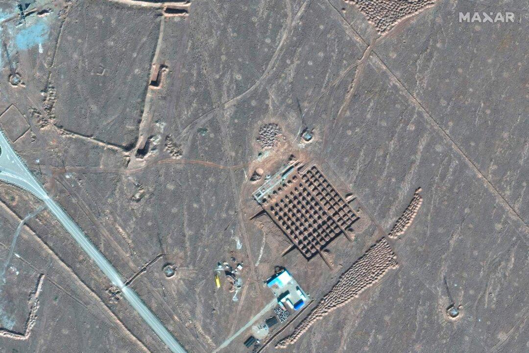 Iran Builds at Underground Nuclear Facility