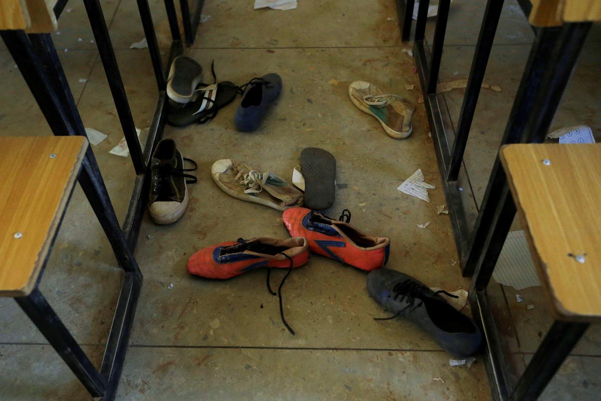 Gunmen Take 317 Schoolgirls in Nigeria’s Latest Mass Abduction