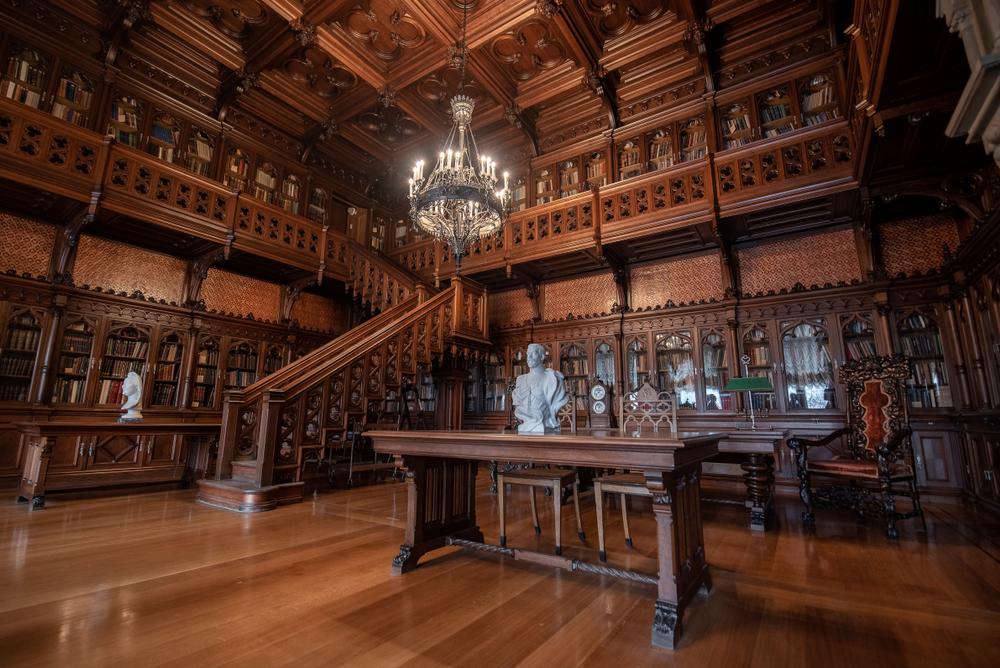 Nicholas II’s Gothic library. (Mitzo/Shutterstock.com)