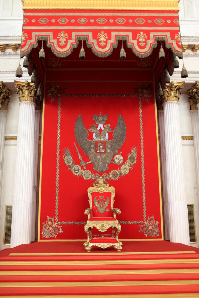 A Russian throne in St. George Hall (the Large Throne Room), the main hall for all the Russian czars. (Chubykin Arkady/Shutterstock.com)