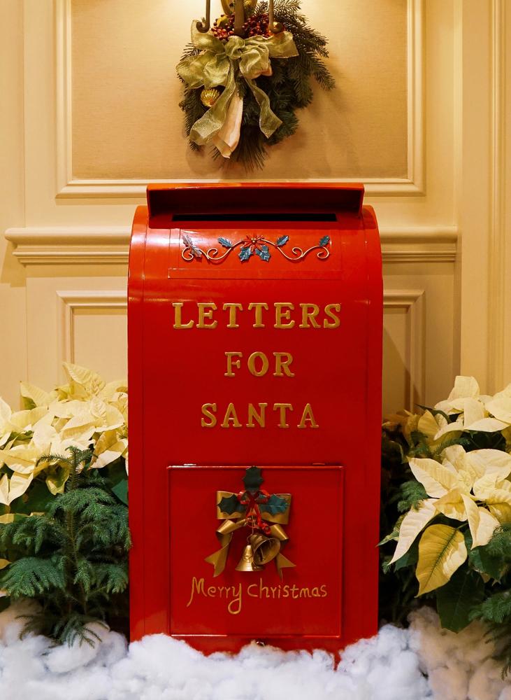 A mailbox in the Hotel Hershey during holiday time. (Hope Phillips/Shutterstock)