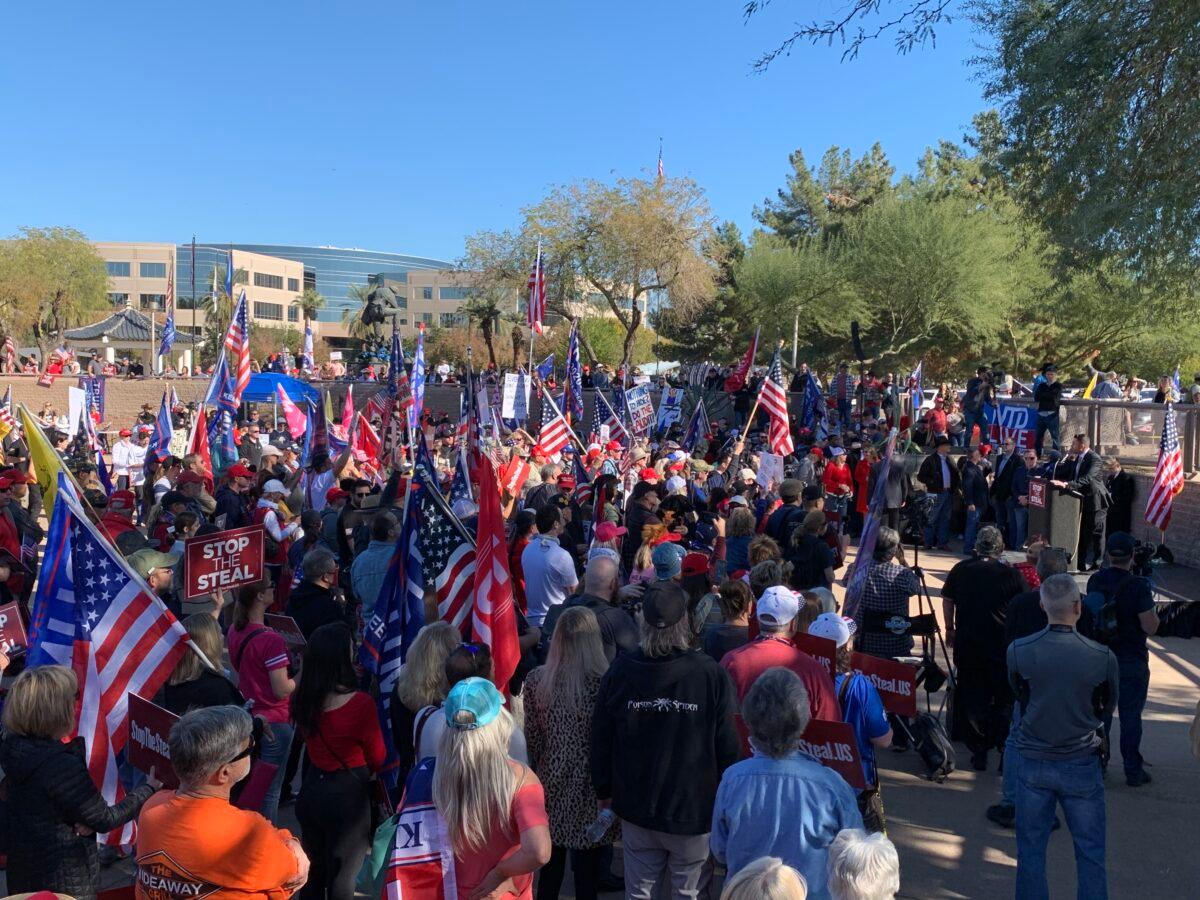 Supporters of President Donald Trump gather at a "Stop the Steal" rally at the Arizona State Capitol in Phoenix, Ariz., on Dec. 19, 2020. (Linda Jiang/The Epoch Times)