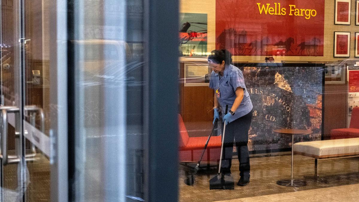 US Lenders Score Small Business Relief, Accounting Help in Pandemic Package