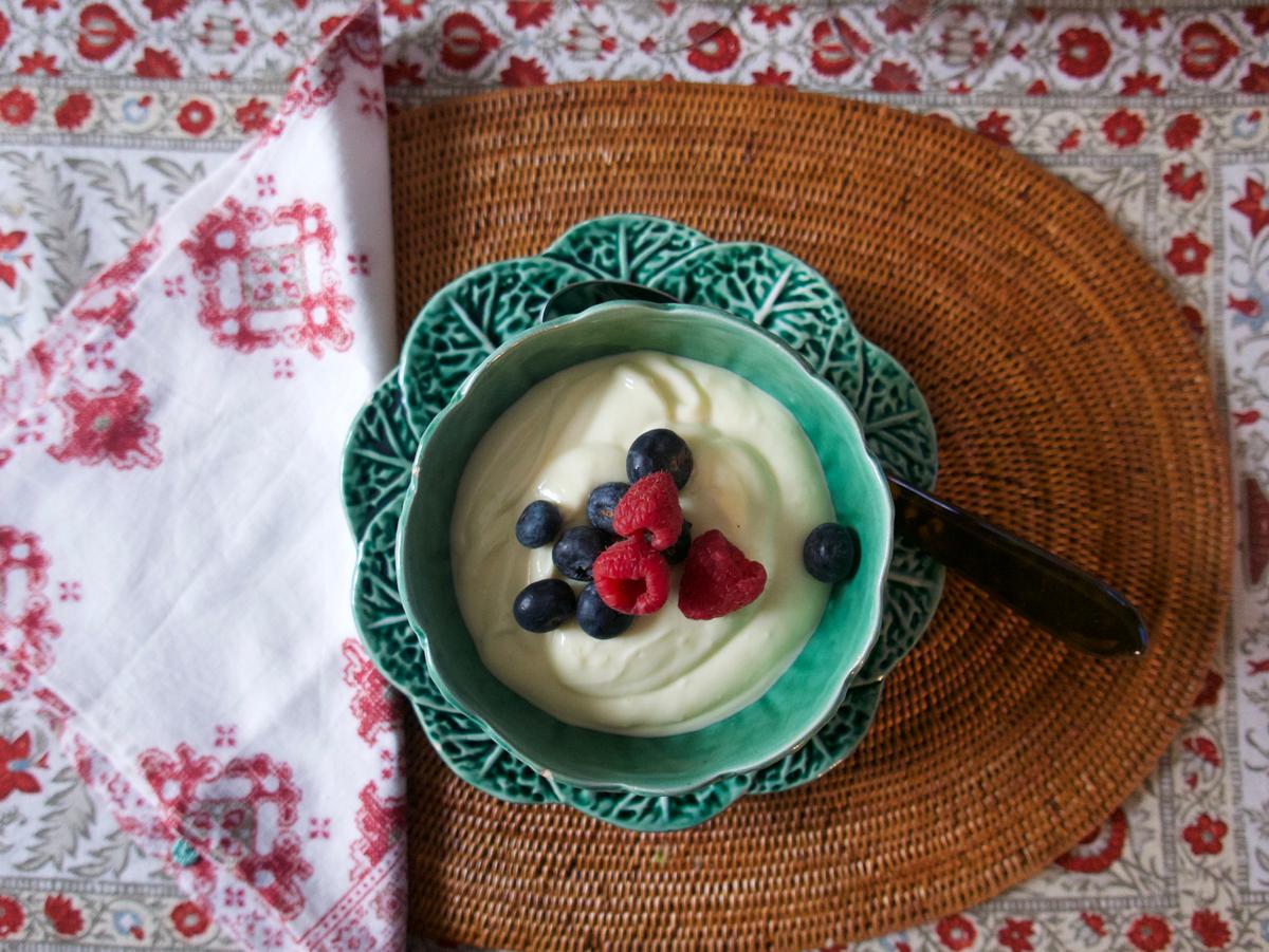 Greek yogurt lemon pudding. (Victoria de la Maza)