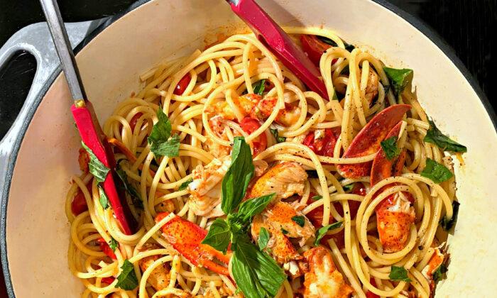 Simplicity Meets Elegance: Lobster Pasta for the Holidays