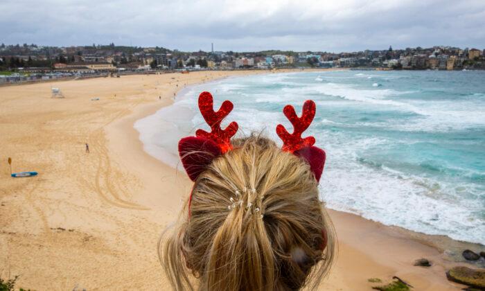 Bondi Beach Christmas Revellers Fined for COVID-19 Violations