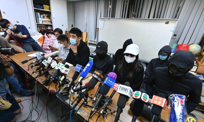 10 Hongkongers Detained in Mainland China Go on Trial