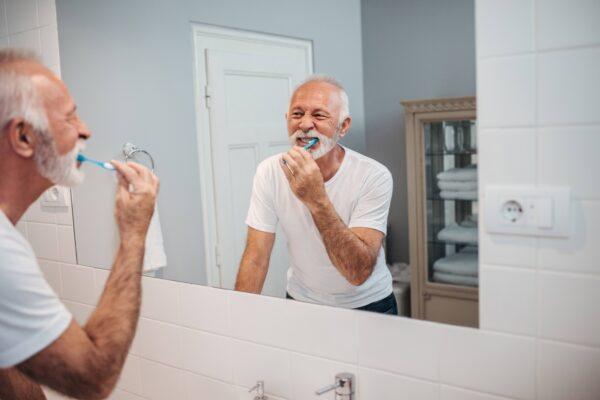  Good dental hygiene can prevent bacteria in our mouth from triggering an immune response that has dangerous potential consequences. (bbernard/Shutterstock)
