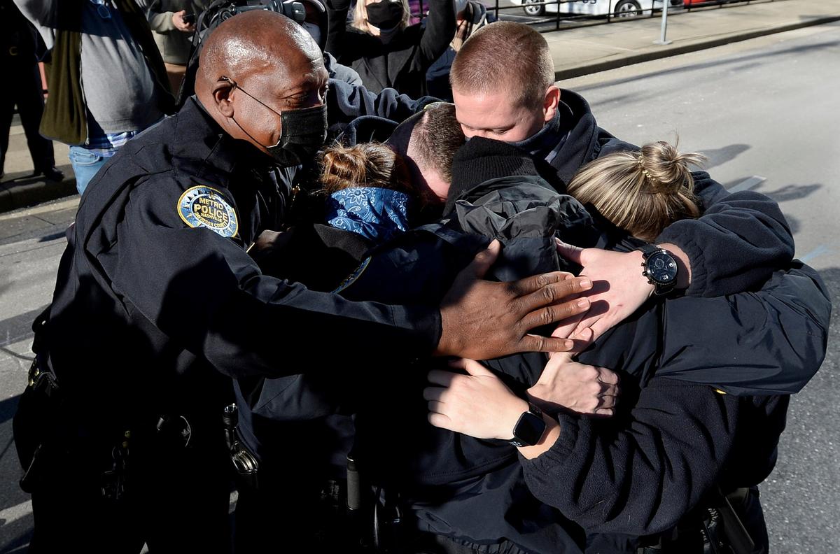 Nashville Police Officers' Actions Before Bombing 'An Inspiring Christmas Story:' Mayor