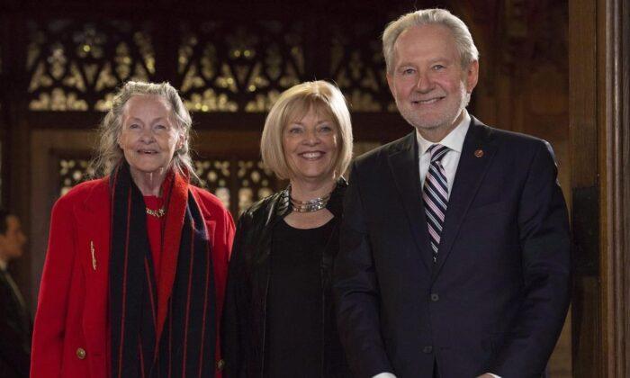 Former Alberta Cabinet Minister Turned Independent Senator Elaine McCoy Dies