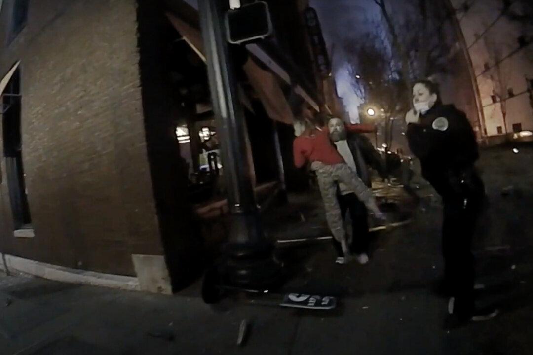 Nashville Police Release Video From Body Cam of Officer Who Responded to Bombing