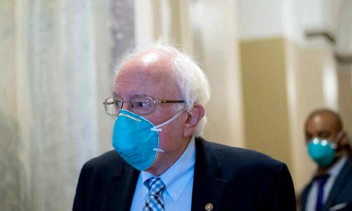 Sanders to Delay Defense Veto Override Unless Senate Votes on $2,000 Stimulus Checks