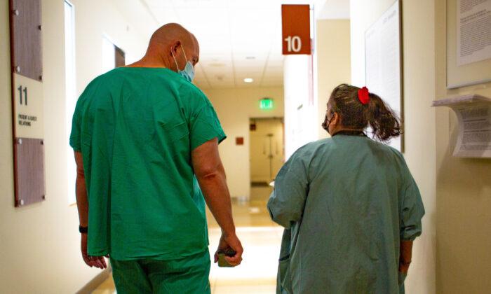 Nurses Detail Hard Times in an Orange County Hospital at Full Capacity